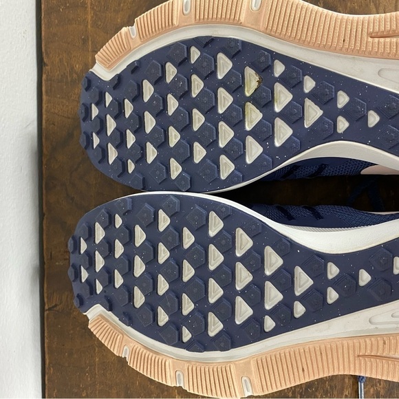 Nike run swift trainers - Picture 8 of 9